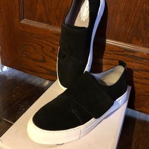 COM+SENS Brand Vans Size 8 1/2